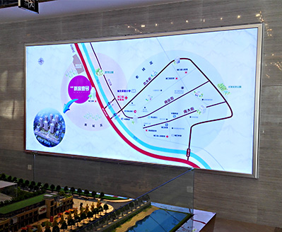 城口—拉布燈箱